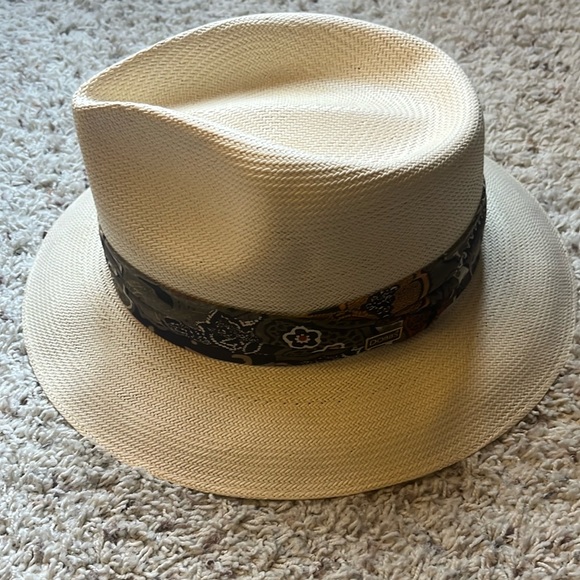 Vintage Dobbs Fifth AvenueGenuine Shantung Panama Hat. Size 7. Great condition